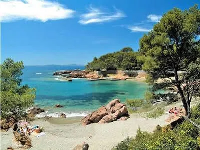 Апарт-отель Pierre & La Promenade Des Bains Сен-Рафаэль