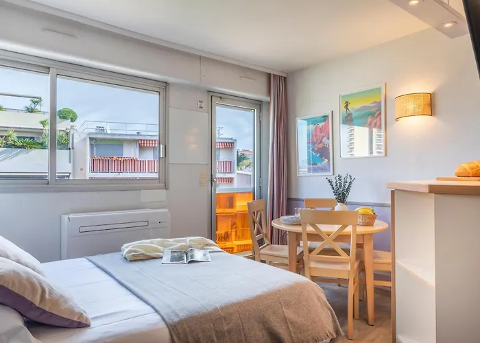 Résidence Pierre&vacances La Promenade Des Bains 2* Saint-Raphaël